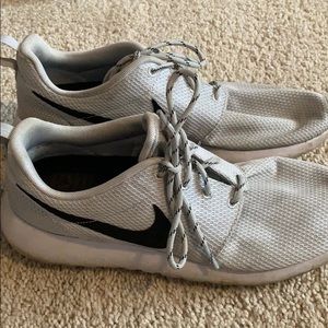 Women’s Nike Roshe